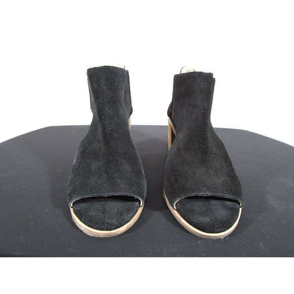 Lucky Brand Keight Black Suede Cut Out Side Peep Toe Sandal Booties Women 6.5 M - Picture 2 of 11
